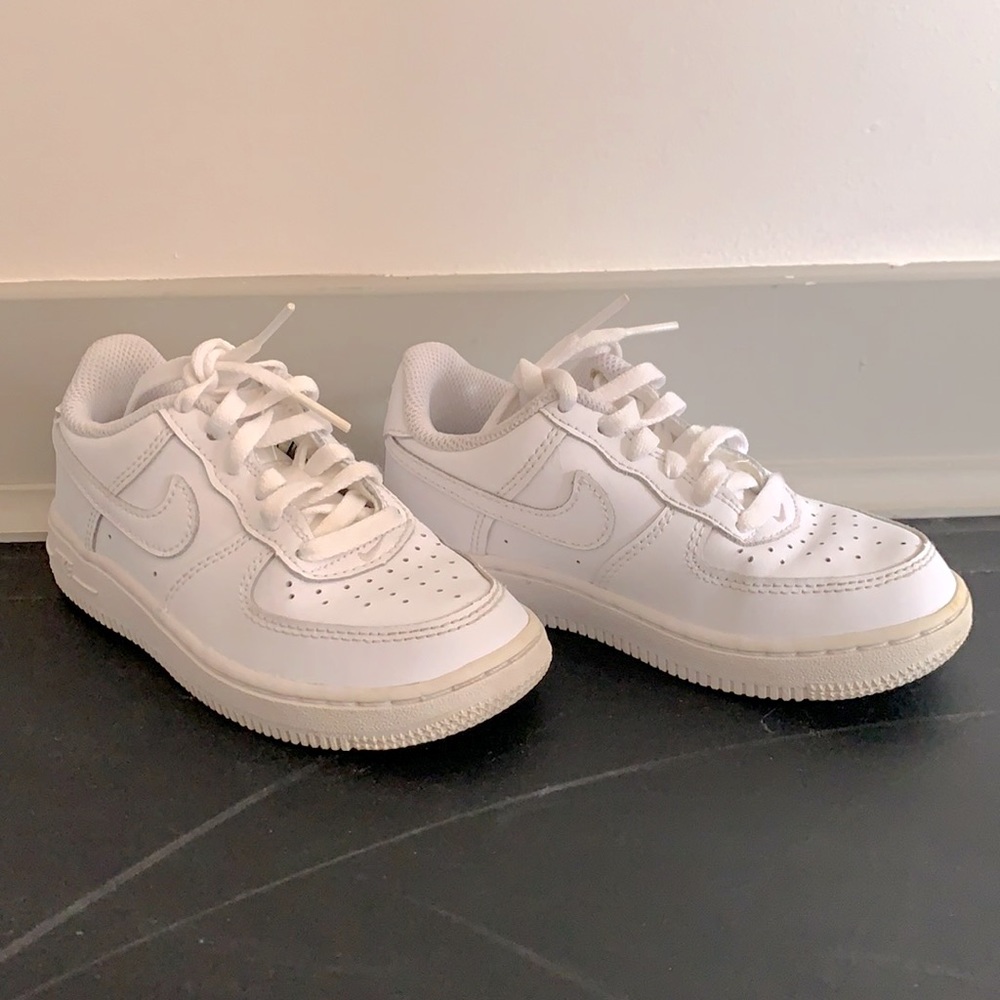 AUTHENTIC CHILDREN NIKE AIR FORCE 1